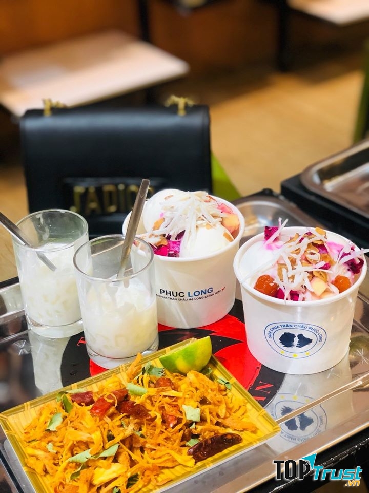 Sữa Chua Trân Châu Phúc Long