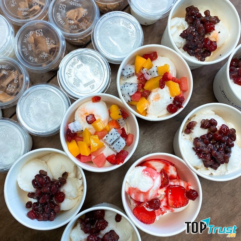 Sữa chua trân châu Phúc Long