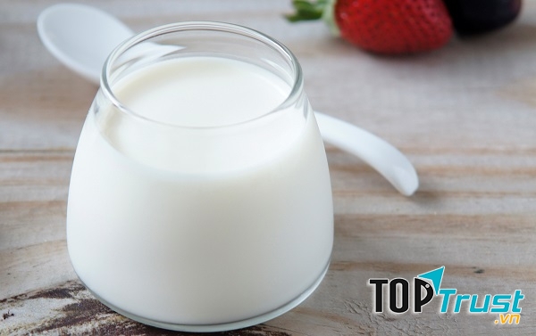 Sữa chua truyền thống