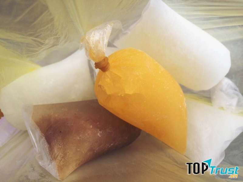 Sữa chua túi Tôn Thất Tùng