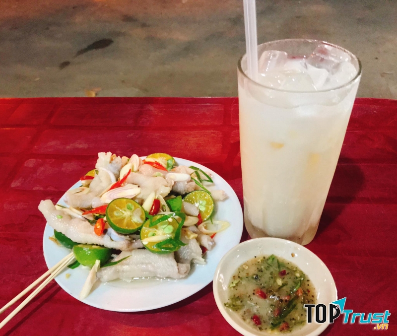 Sữa Đậu Nành Bà Ba - 101 Huỳnh Tấn Phát