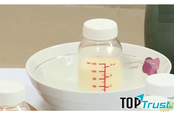 Sữa ủ ấm, ủ nóng ở 40 độ C chỉ nên giữ trong 1 giờ đầu