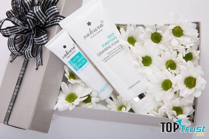 Sữa rửa mặt dành cho da dầu, mụn Sakura Deep Purifying Cleansing Foam
