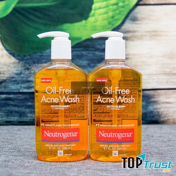 Sữa rửa mặt Neutrogena Oil-Free AcneWash