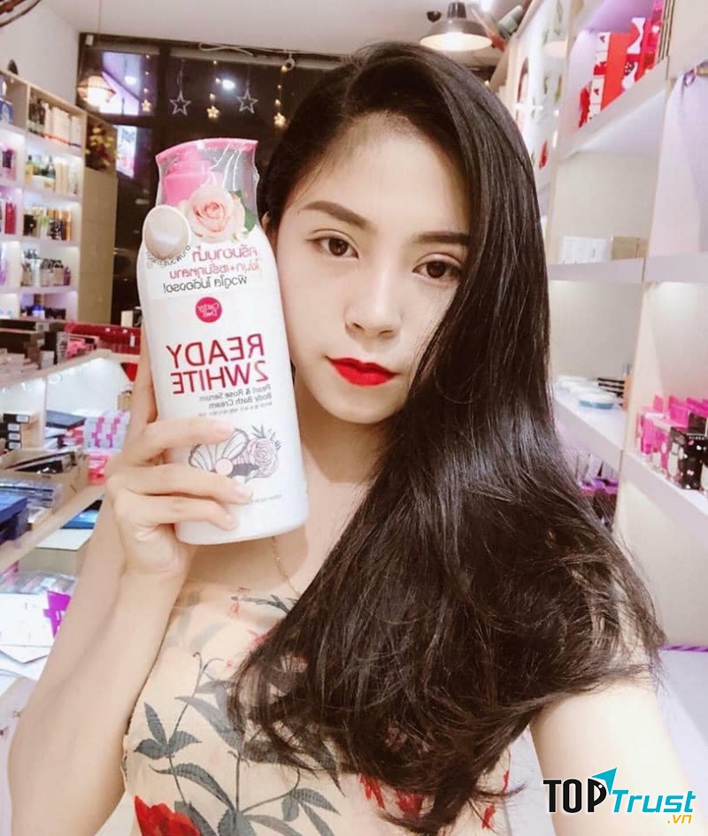 Sữa tắm Cathy Doll Ready 2 White