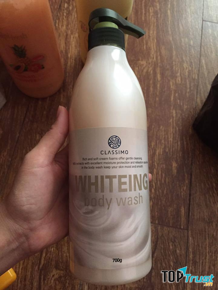 Sữa Tắm Dưỡng Trắng Da - 700ml Whitening Body Wash