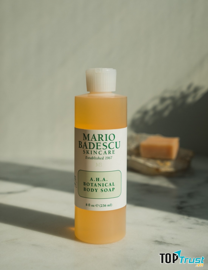 Thành phần chính là AHA tự nhiên từ những loại trái cây làm dịu mụn viêm