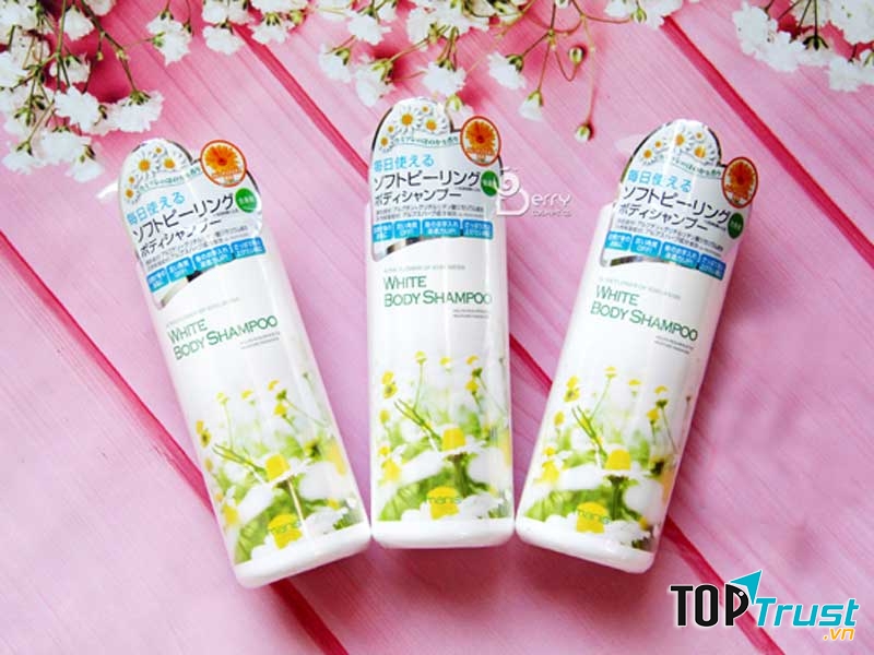 Sữa tắm trắng da manis White body shampoo Nhật Bản