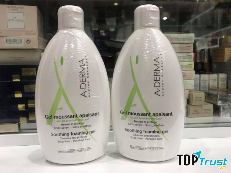 Sữa tắm trị mụn lưng, viêm lỗ chân lông A-derma