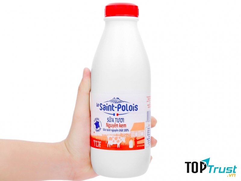 Sữa nguyên chất lại không phải là một lựa chọn đúng đắn bởi nó chứa rất nhiều chất béo.