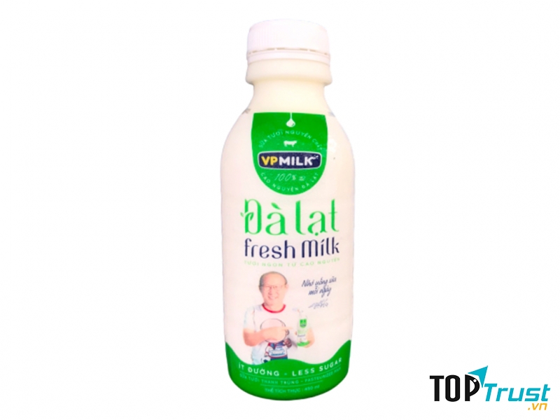 Sữa tươi thanh trùng ít đường VPMilk Đà Lạt Fresh Milk chai 450ml