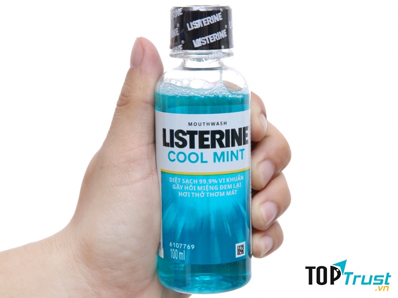 Súc miệng buổi sáng