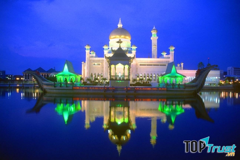 Sultan Omar Ali Saifuddin