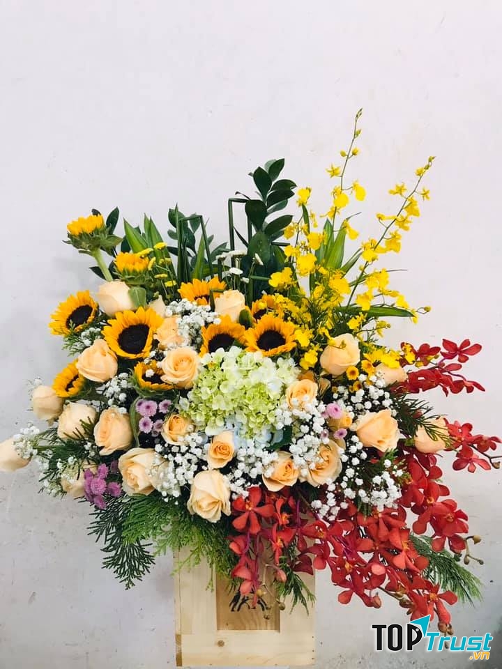 Giỏ hoa chúc mừng