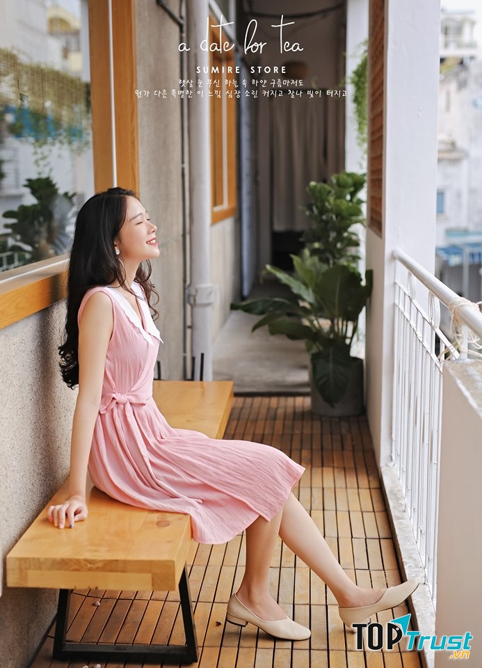 Đầm hanbok dạng wrapdress, chất liệu linen, cổ phối vải ren