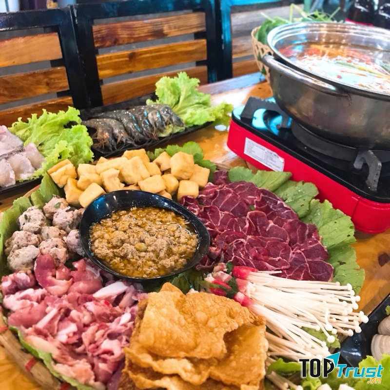 SUMO chef 129-Lê Hoàn-Vinh