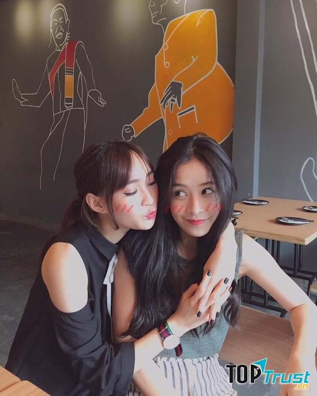 Tình bạn thân thiết của Sun Ht và Chi Pu ( nguồn internet)