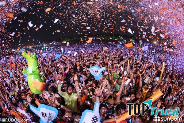 Lễ hội âm nhạc Sunburn Goa