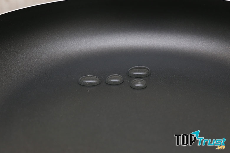 Chảo trơn Sunhouse CT28 - 28 cm