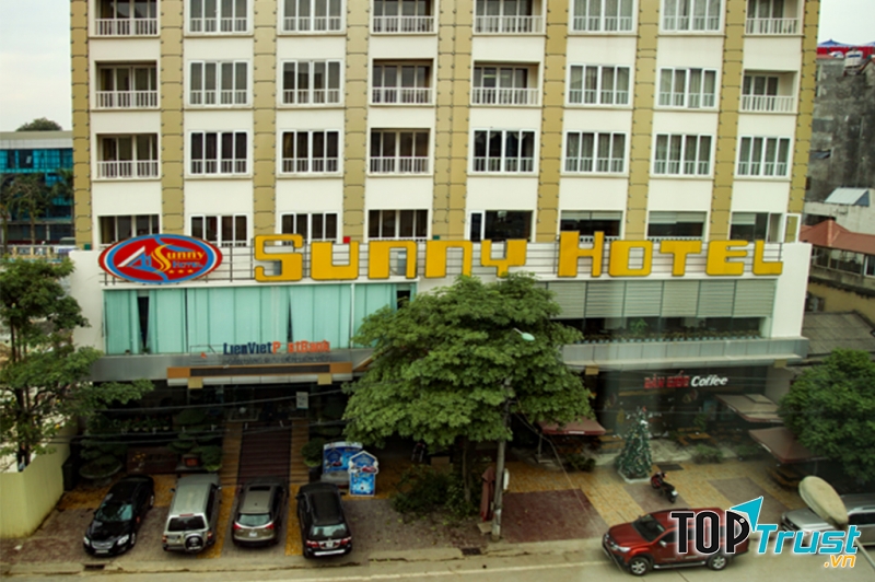 Sunny Hotel là khách sạn đạt tiêu chuẩn 3 sao