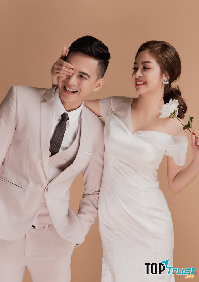 Sunny Wedding
