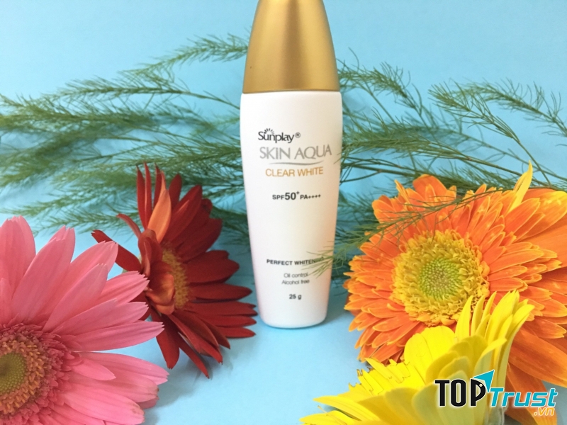 Sunplay Skin Aqua Clear White SPF50+/PA++++