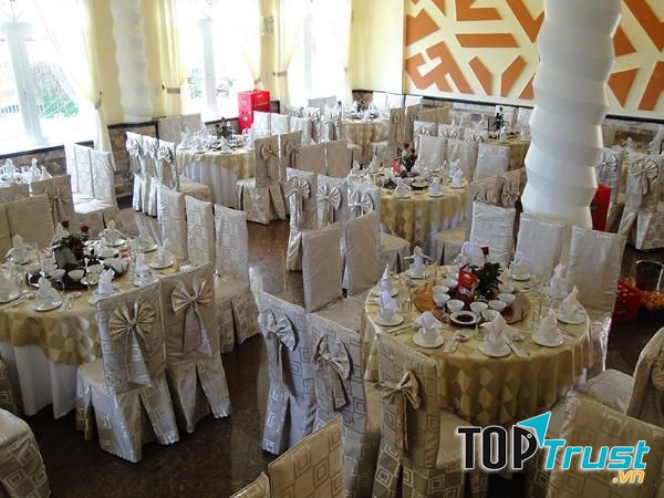 Sunrise Dalat Restaurant