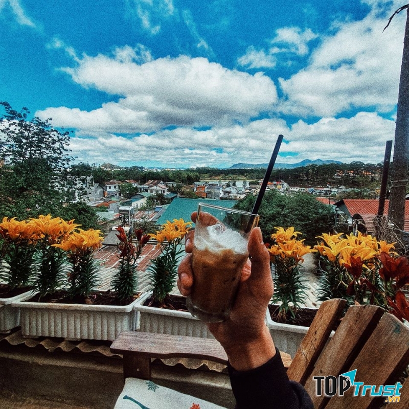 Sunshine Coffee Đà Lạt