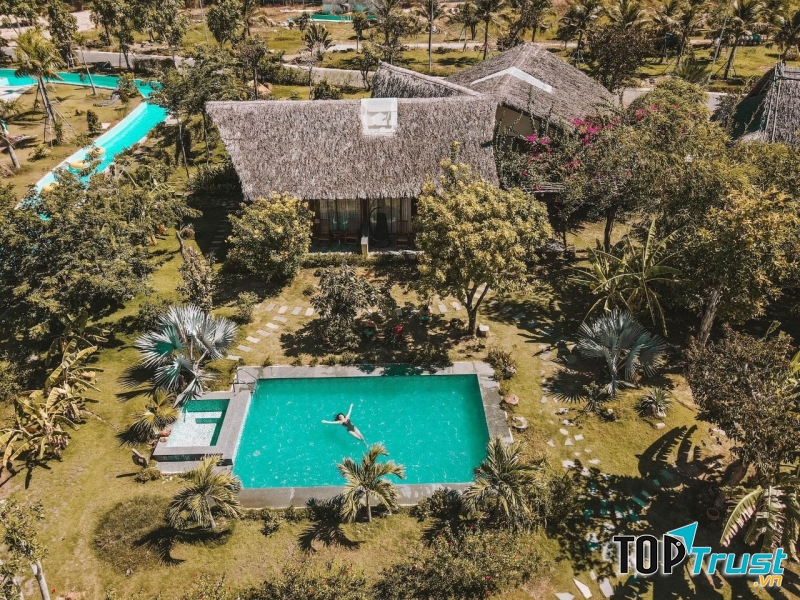 Suối Khoáng Nóng Nghĩa Thuận