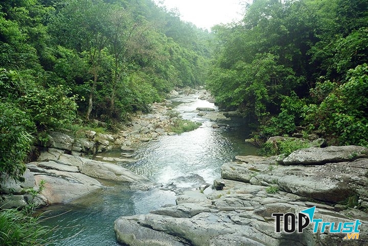 Suối Long Đầu