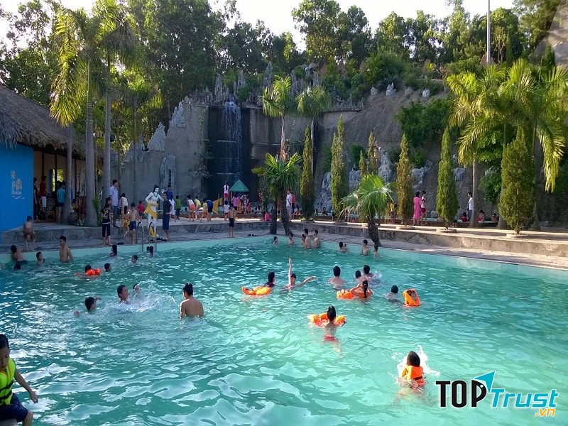 Suối Nước Khoáng Nóng Thanh Thủy