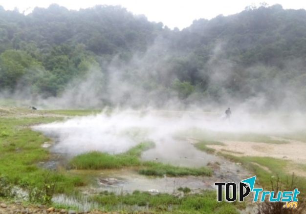 Suối nước nóng Bang