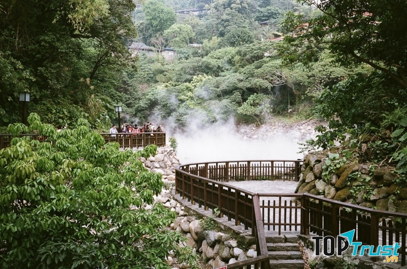 Suối nước nóng Wulai