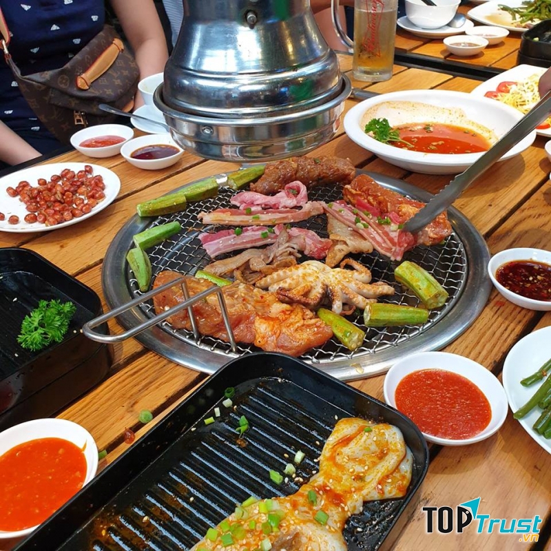 Sườn Cây Nướng & Beer – Cộng Hòa