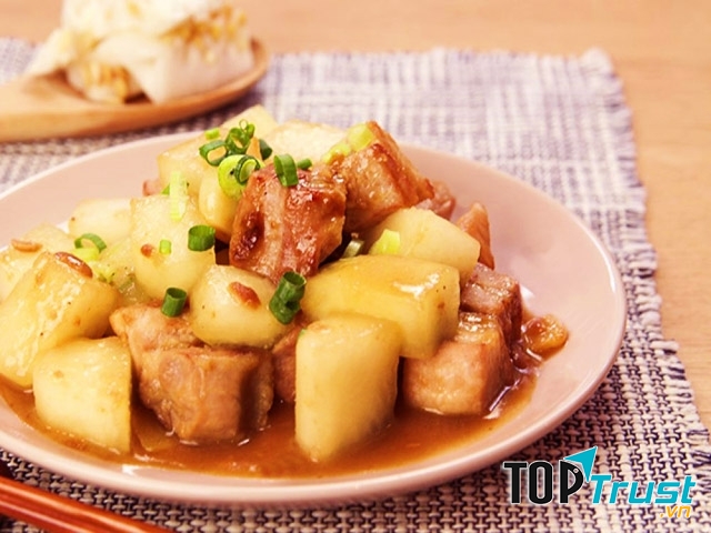 Sườn hầm bí đao