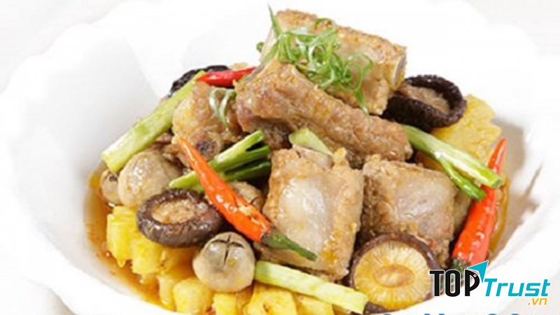 Sườn kho nấm