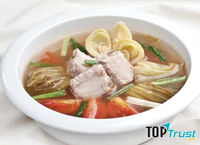 Canh sườn nấu canh dưa chua
