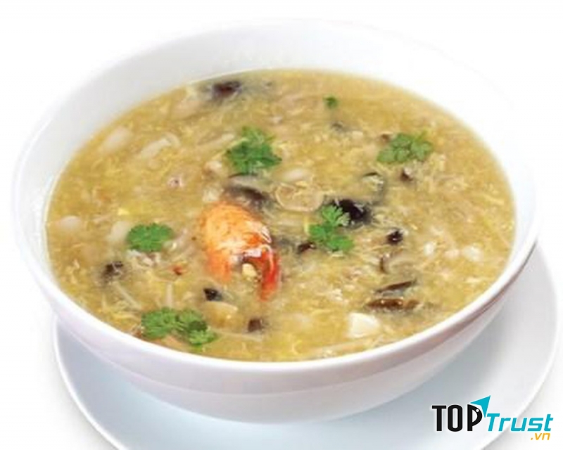 Súp cua biển và nấm tuyết