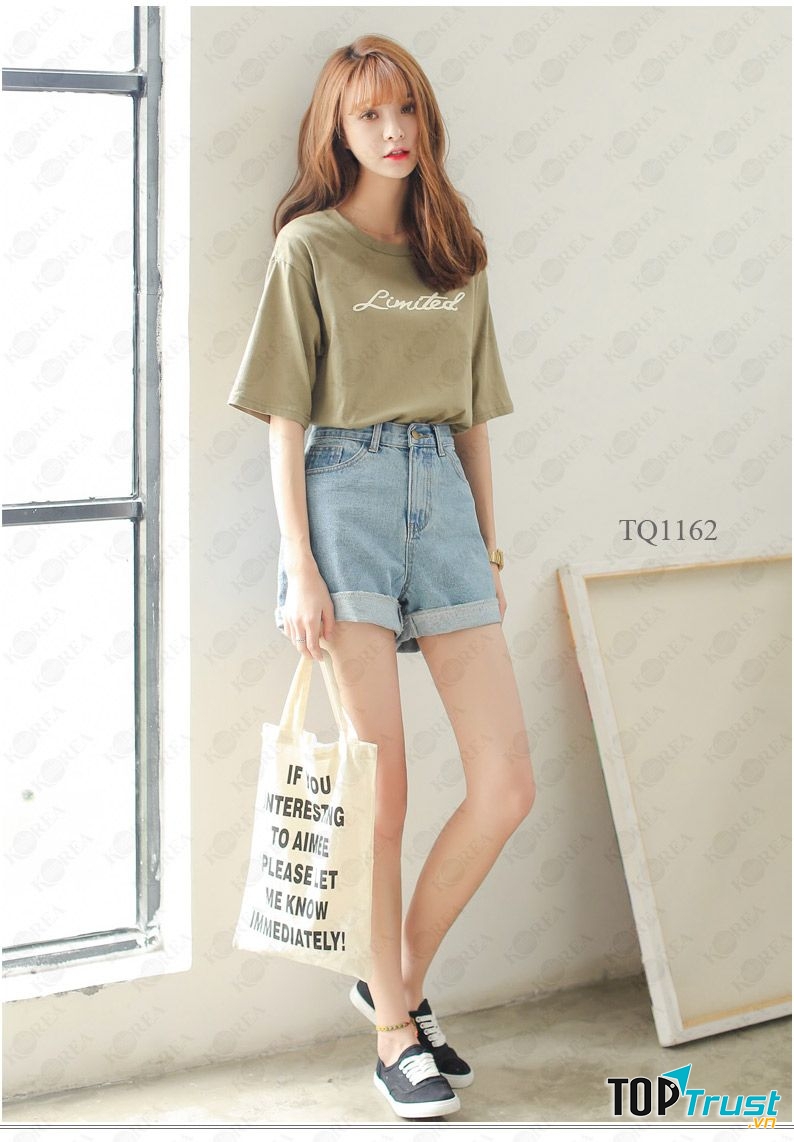 Chuyên cung cấp các mặt hàng thời trang đa dạng, trẻ trung