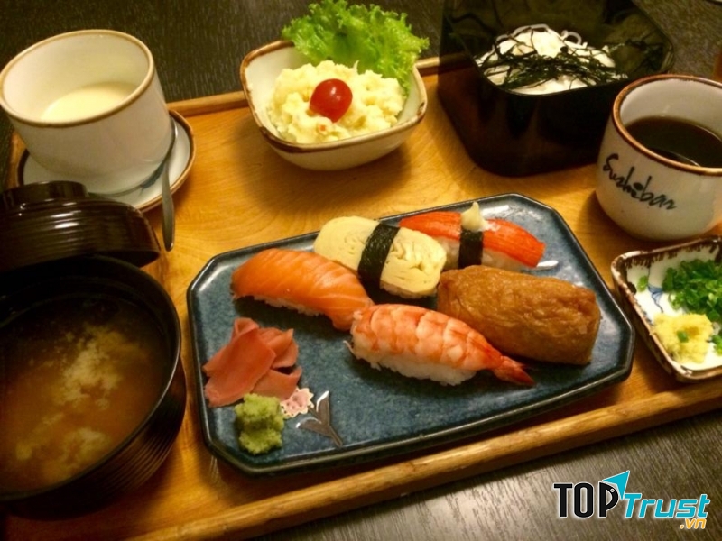 Sushi Bar