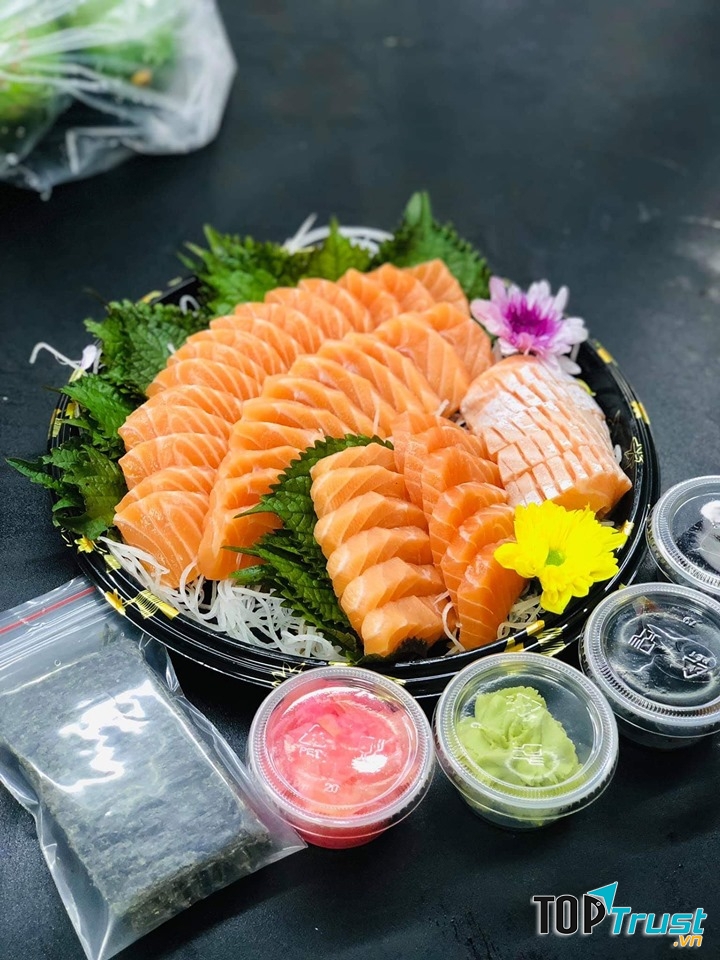Các món ăn được trình bày tối giản nhưng loại toát lên vẻ đẹp vô cùng tinh tế.