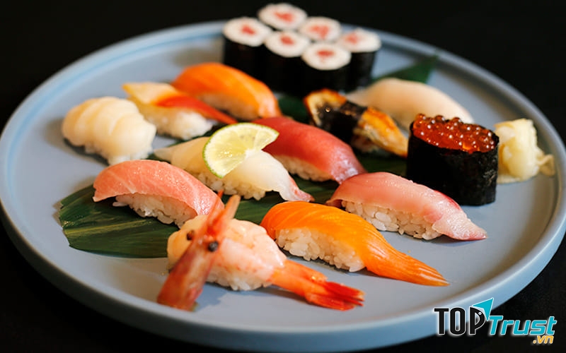 Những miếng sushi mang tinh túy hương vị Nhật Bản