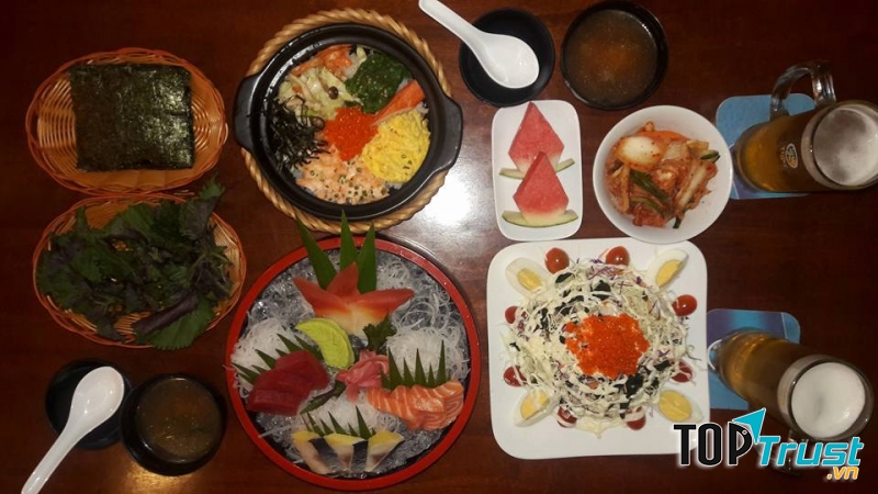 Nhà hàng Nhật Bản Sushi Kazoku