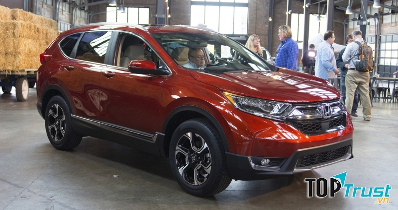 SUV cỡ nhỏ tốt nhất: Honda CR-V