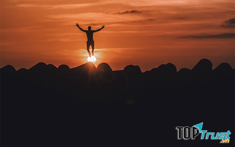 Suy nghĩ từ nhiều góc độ