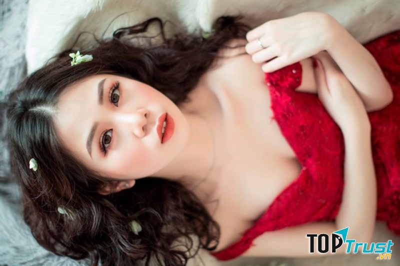 Tạ Nga Make Up (Mila Makeup)