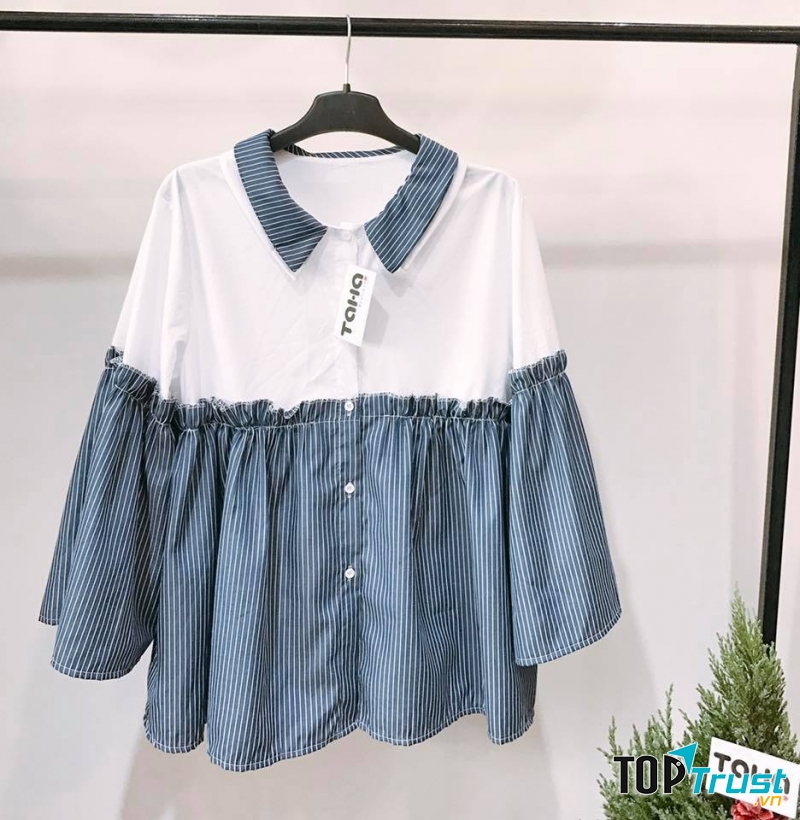 Một trong những mặt hàng chủ chốt của shop là áo sơ mi và váy