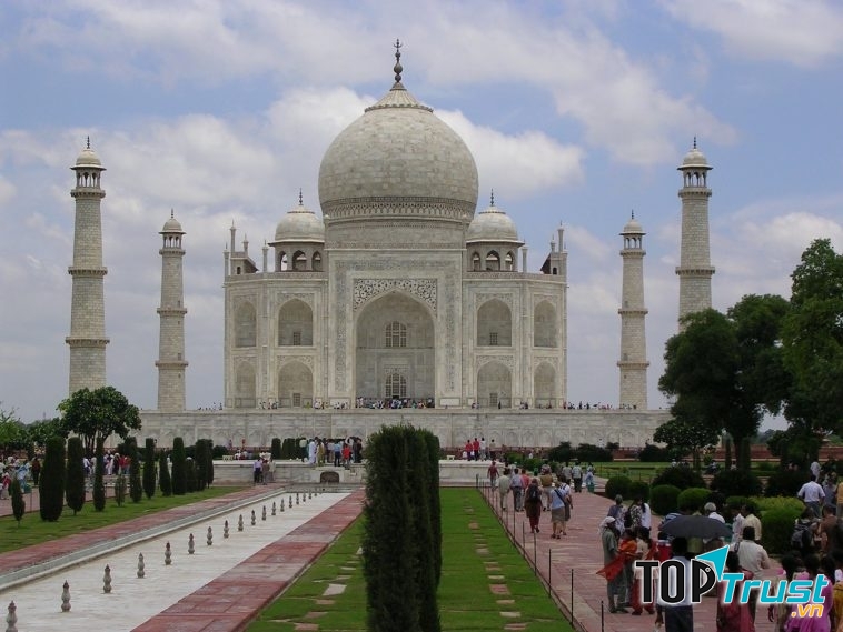 Đền Taj Mahal ở Agra