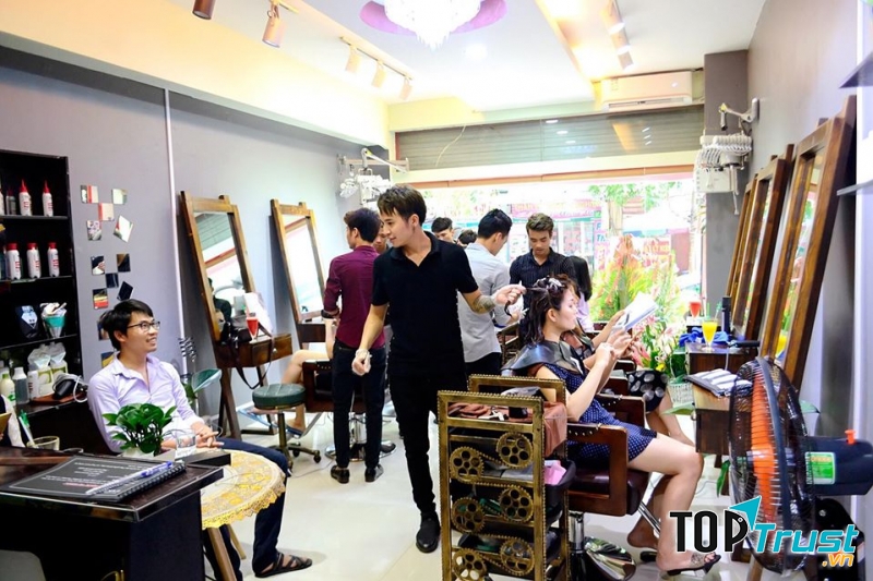 TaKi SaLon - dịch vụ tóc chuyên nghiệp