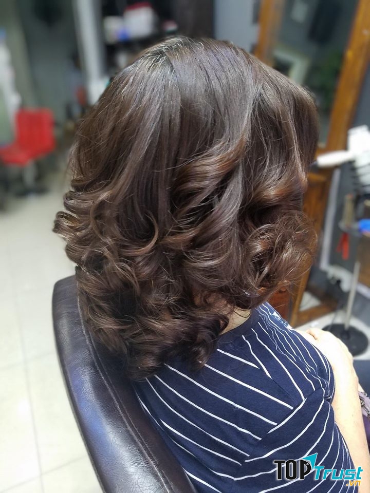 TaKi SaLon - dịch vụ tóc chuyên nghiệp